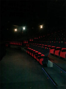 Interior de la sala 4 de los cines Teatro Goya